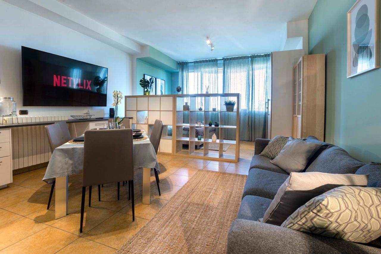 Appartement Cavour Elegante Loft In Centro à Macerata Extérieur photo