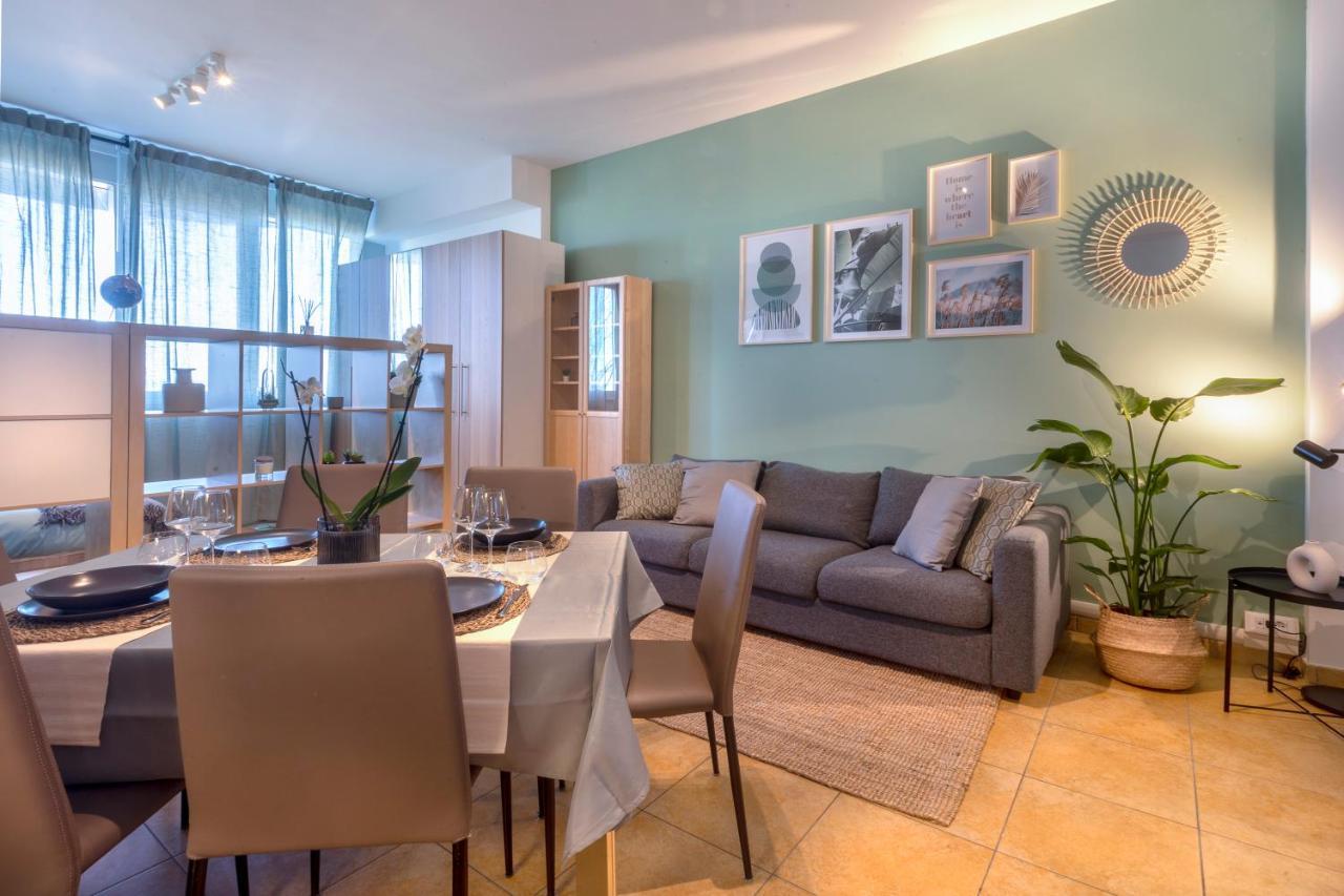 Appartement Cavour Elegante Loft In Centro à Macerata Extérieur photo