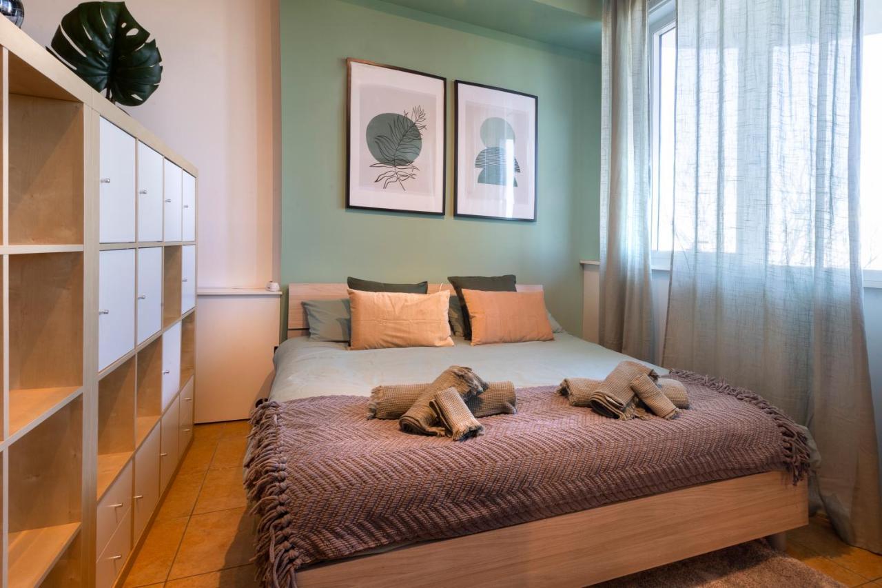 Appartement Cavour Elegante Loft In Centro à Macerata Extérieur photo